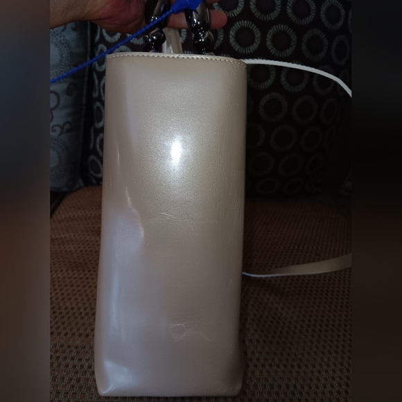 Dior tote with d rings and strap - Picture 3 of 8